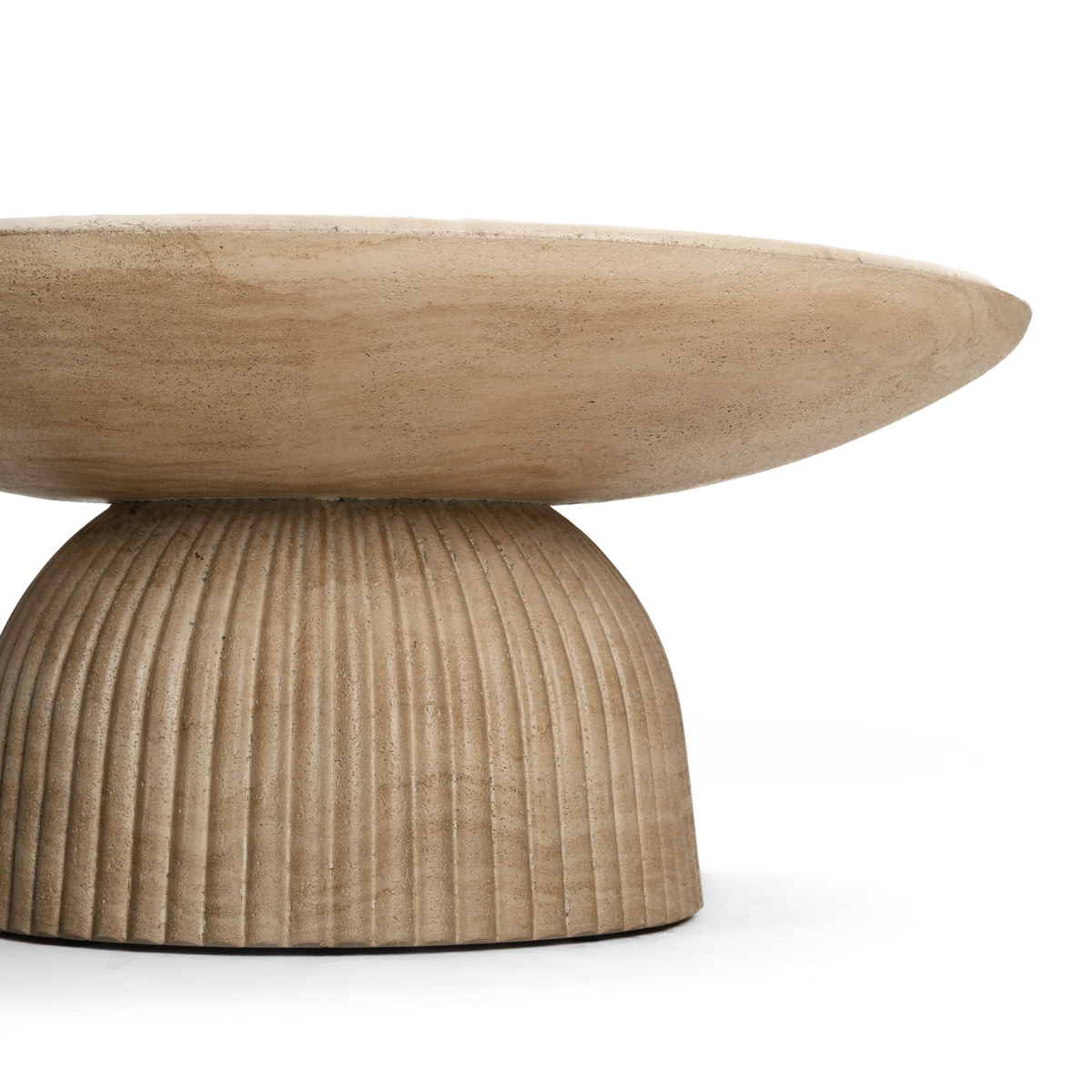 Maddox 31.5" Coffee Table Medium